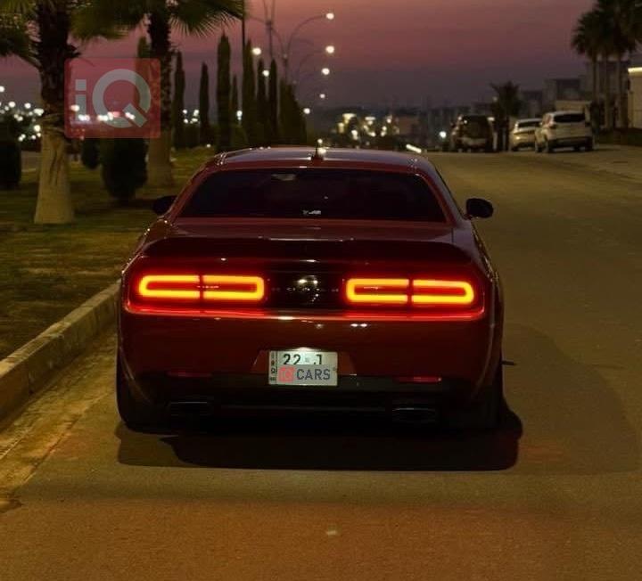 Dodge Challenger